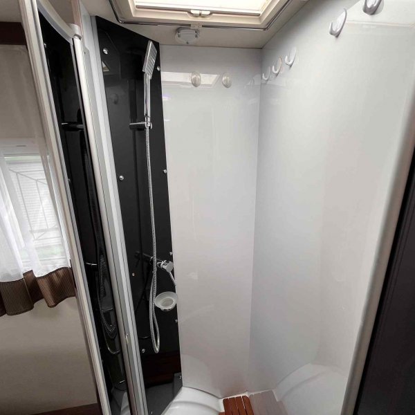 Antoine Caravanes et Camping Car QUARTZ 288 EB Challenger