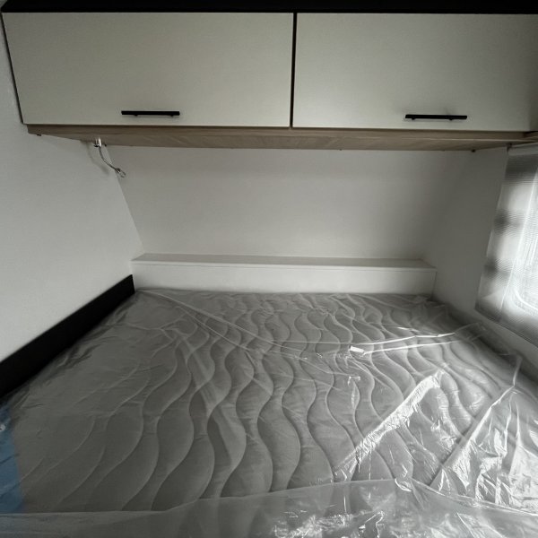 Antoine Caravanes et Camping Car ALBA 400 Caravelair