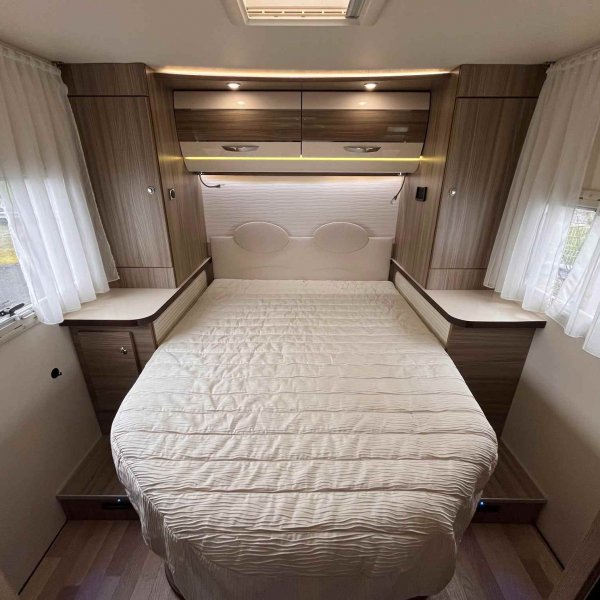 Antoine Caravanes et Camping Car 720 LC PRIVILEGE Autostar