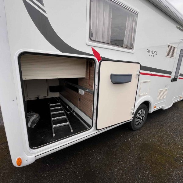 Antoine Caravanes et Camping Car 720 LC PRIVILEGE Autostar