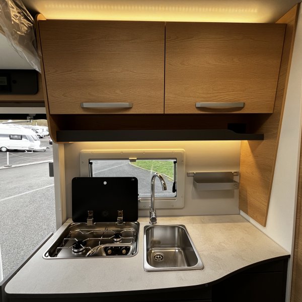 Antoine Caravanes et Camping Car SIENA 330 Giottiline