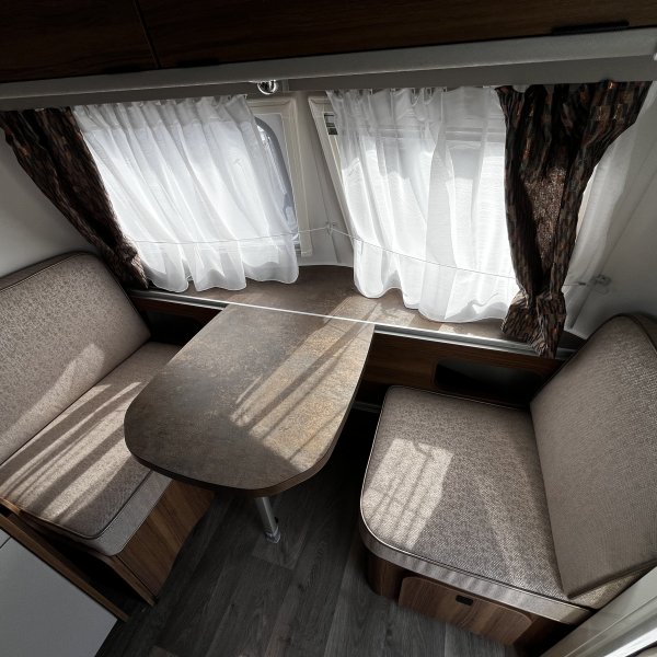 Antoine Caravanes et Camping Car TOURING 310 FAMILIA LEGEND EDITION Eriba