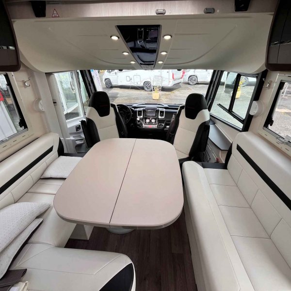 Antoine Caravanes et Camping Car CHAUSSON 6010 EXALTIS Chausson