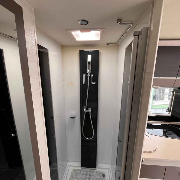Antoine Caravanes et Camping Car CHAUSSON 6010 EXALTIS Chausson