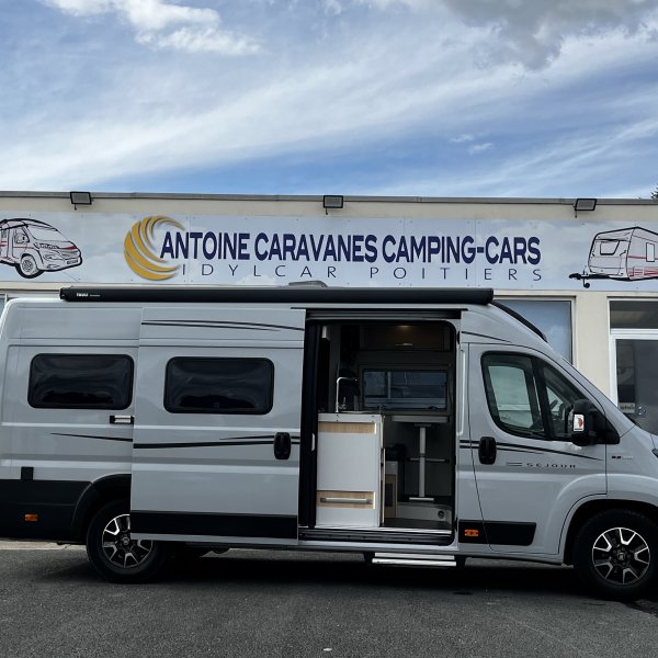 Antoine Caravanes et Camping Car DUOVAN SEJOUR Font Vend&ocirc;me