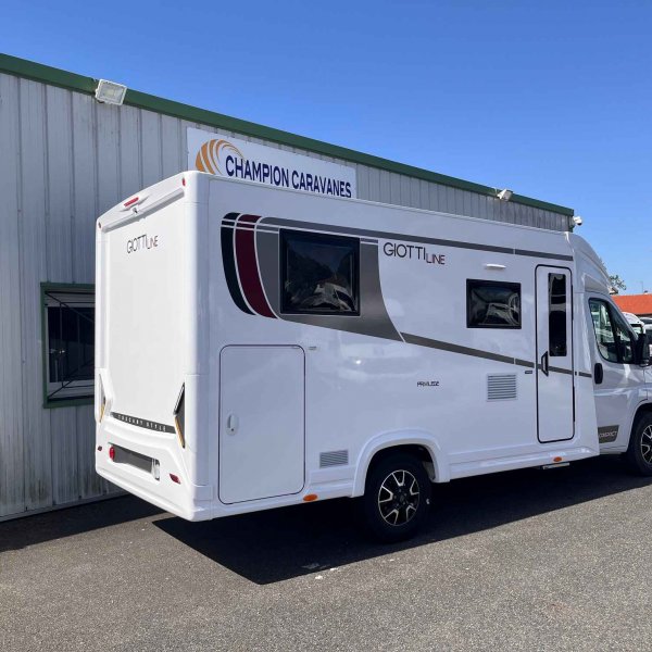 Antoine Caravanes et Camping Car GIOTTI LINE COMPACT CX66 Giottiline