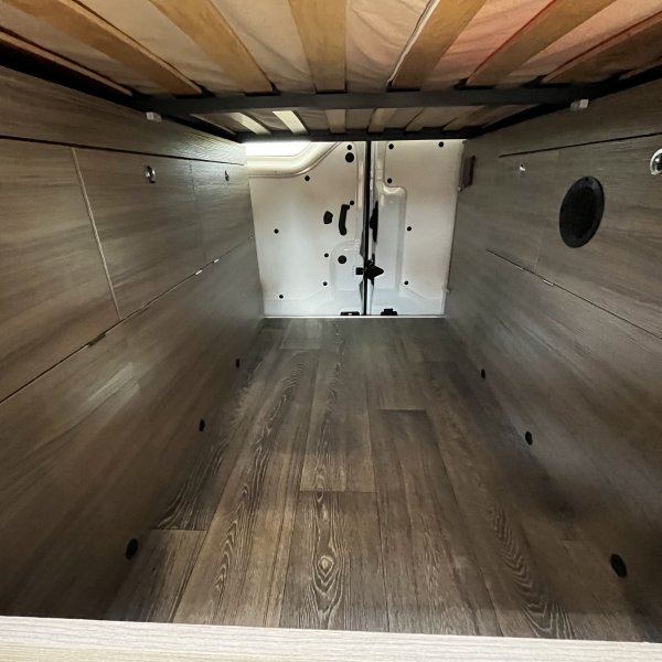 Antoine Caravanes et Camping Car R 621 Randger
