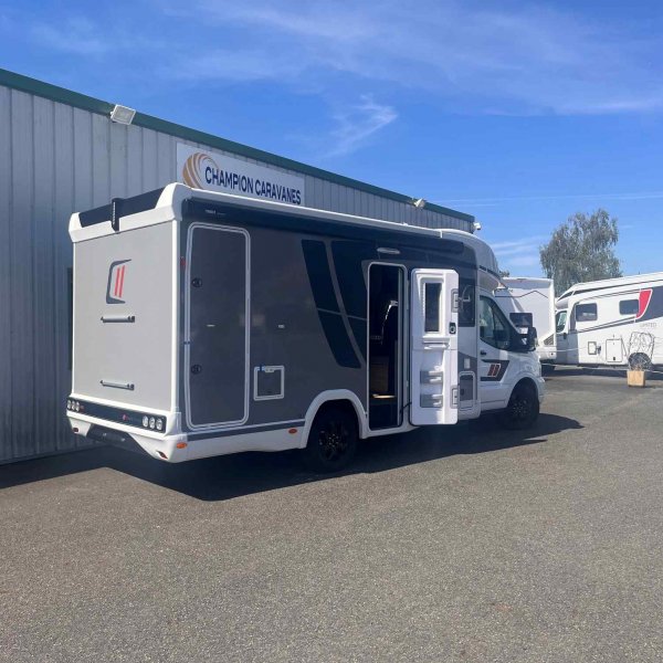 Antoine Caravanes et Camping Car 240 ETAPE EDITION Challenger